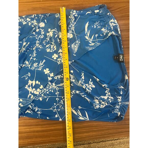 INC International Concepts Wrap Top XS NWT Blue White Floral Tie Waist - Picture 6 of 10
